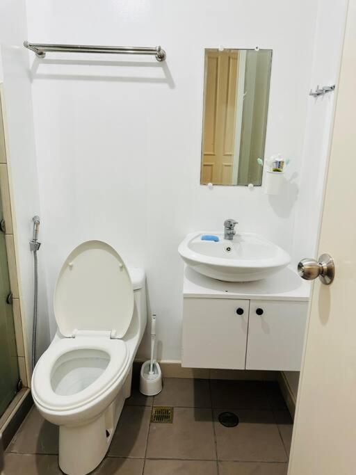 Loft-style @ Avida Towers With Wifi Davao